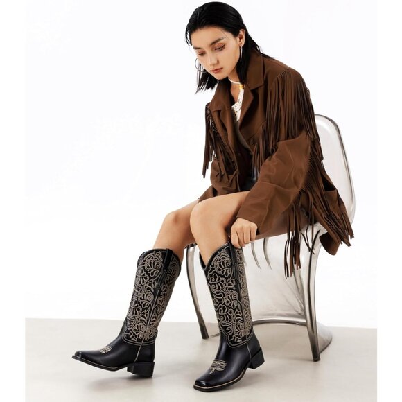 Women's Black Embroidered Square Toe Pull on Cowgirl Western Chunky Heel Boots - Picture 4 of 6